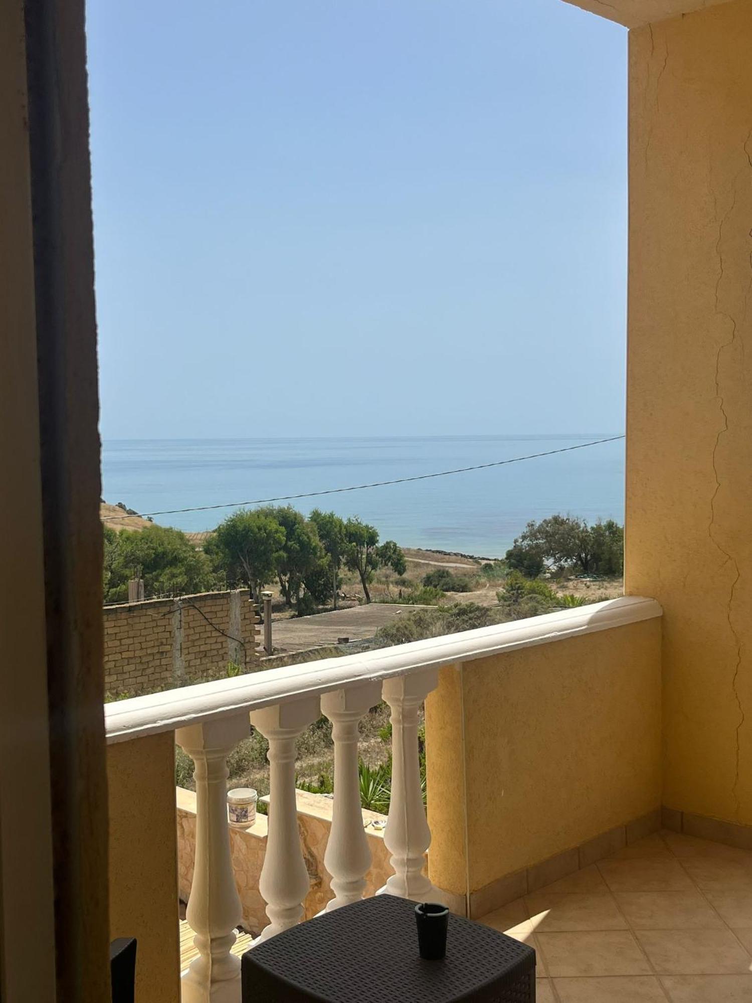 مبيت وإفطار ريالمونتي Al Faro المظهر الخارجي الصورة